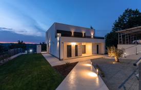 Villa – Labin, Comté d'Istrie, Croatie. 885,000 €