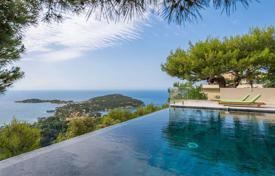 6 pièces villa à Villefranche-sur-Mer, France. 5,900,000 €