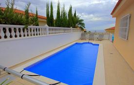 3 pièces villa à Callao Salvaje, Espagne. 1,700 € par semaine