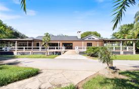 Maison en ville – Homestead, Floride, Etats-Unis. $1,950,000