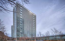 Appartement – The Queensway, Toronto, Ontario,  Canada. C$686,000