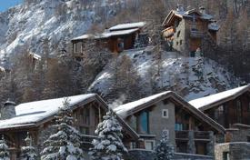 Chalet – Val d'Isere, Auvergne-Rhône-Alpes, France. 30,000 € par semaine