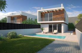 Villa – Villamartin, Alicante, Valence,  Espagne. 570,000 €
