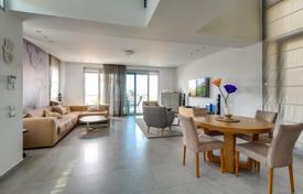 Villa – Netanya, Center District, Israël. $1,850,000