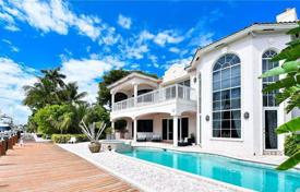Villa – Fort Lauderdale, Floride, Etats-Unis. $2,400,000