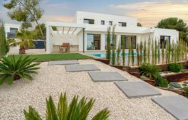 3 pièces maison de campagne 259 m² à Moraira, Espagne. 1,635,000 €