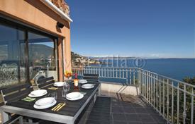 Villa – Théoule-sur-Mer, Côte d'Azur, France. 3,000 € par semaine