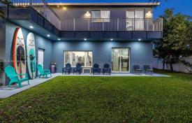 Maison en ville – Fort Lauderdale, Floride, Etats-Unis. $1,400,000