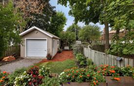 3 pièces maison en ville à Old Toronto, Canada. C$1,905,000