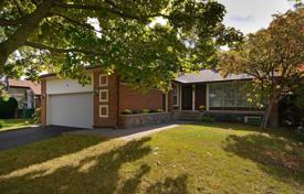 Maison en ville – Etobicoke, Toronto, Ontario,  Canada. C$1,102,000