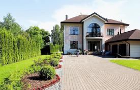 Maison en ville – Zemgale Suburb, Riga, Lettonie. 675,000 €
