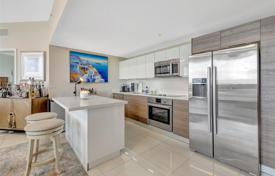 3 pièces appartement en copropriété 155 m² en Miami, Etats-Unis. 1,012,000 €