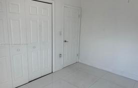 2 pièces appartement en copropriété 88 m² à Miami Beach, Etats-Unis. $309,000