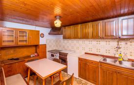 4 pièces maison en ville 180 m² en Primorje-Gorski Kotar County, Croatie. 220,000 €