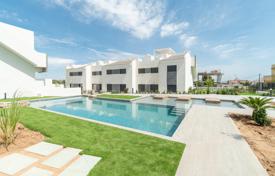 Appartement – Torrevieja, Valence, Espagne. 350,000 €