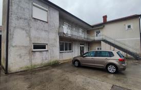 7 pièces maison en ville 382 m² à Čavle, Croatie. 625,000 €