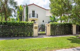 Maison de campagne – Coral Gables, Floride, Etats-Unis. $775,000