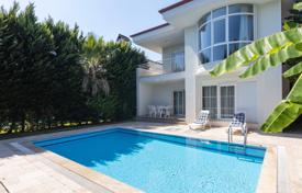 4 pièces villa 150 m² à Camyuva, Turquie. $475,000