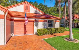 Maison en ville – Delray Beach, Floride, Etats-Unis. $450,000