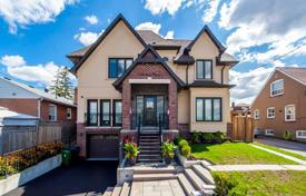 Maison en ville – North York, Toronto, Ontario,  Canada. C$2,091,000