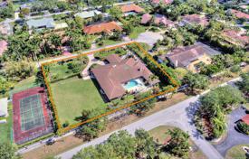 Villa – Miami, Floride, Etats-Unis. $1,695,000