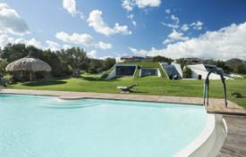 5 pièces villa 650 m² à Olbia, Italie. 60,000 € par semaine