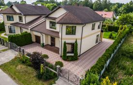 5 pièces maison mitoyenne 263 m² à Olaine Parish, Lettonie. 320,000 €