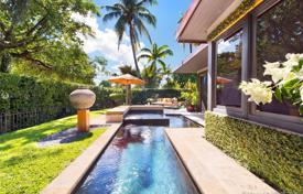 Villa – Miami Beach, Floride, Etats-Unis. $2,000,000