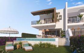 3 pièces villa 243 m² à Estepona, Espagne. 957,000 €