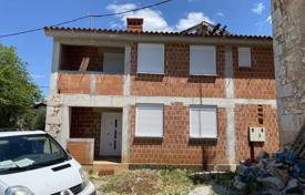Maison en ville – Porec, Comté d'Istrie, Croatie. 201,000 €