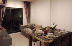 2 pièces appartement en copropriété à Khlong Toei, Thaïlande. $177,000