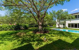 Villa – Miami, Floride, Etats-Unis. $4,448,000
