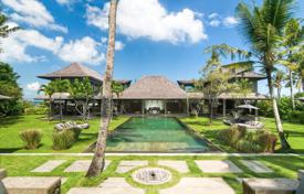 Villa – Canggu, Bali, Indonésie. $6,400 par semaine