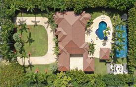 Villa – Pinecrest, Floride, Etats-Unis. $2,800,000
