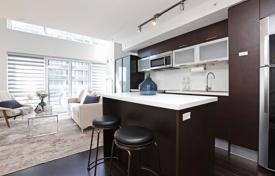 1 pièces appartement à Yonge Street, Canada. C$882,000