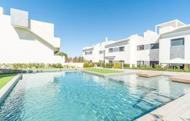 2 pièces penthouse 151 m² à Torrevieja, Espagne. 295,000 €