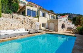 Villa à Villefranche-sur-Mer, France. 6,000 € par semaine