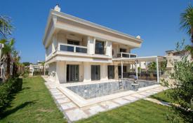 Villa – Kusadasi, Aydin, Turquie. $779,000