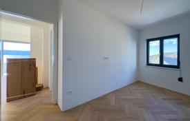 3 pièces appartement dans un nouvel immeuble 75 m² à Povile, Croatie. 333,000 €