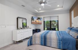 Maison en ville – Cape Coral, Floride, Etats-Unis. $570,000