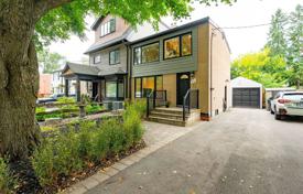 4 pièces maison mitoyenne en York, Canada. C$1,175,000