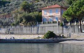 Villa – Portovenere, Ligurie, Italie. $9,300 par semaine