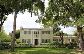 7 pièces villa 406 m² à Coral Gables, Etats-Unis. $1,995,000