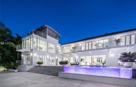 9 pièces villa 971 m² à Miami Beach, Etats-Unis. 15,590,000 €
