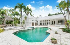 Villa – Coral Gables, Floride, Etats-Unis. $3,200,000