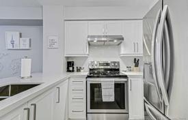 Appartement – Lansdowne Avenue, Old Toronto, Toronto,  Ontario,   Canada. C$888,000