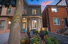 Maison mitoyenne – Adelaide Street West, Old Toronto, Toronto,  Ontario,   Canada. C$2,518,000