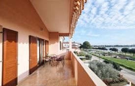 Appartement – Umag, Comté d'Istrie, Croatie. 440,000 €