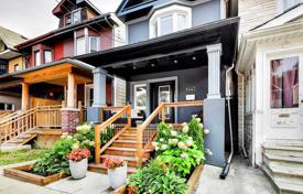 3 pièces maison en ville à Old Toronto, Canada. C$1,398,000