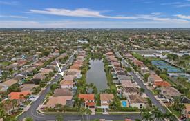 Maison en ville – Coral Springs, Floride, Etats-Unis. $880,000